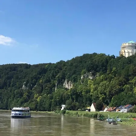 In With Private Terrace Апартаменты Хауценберг